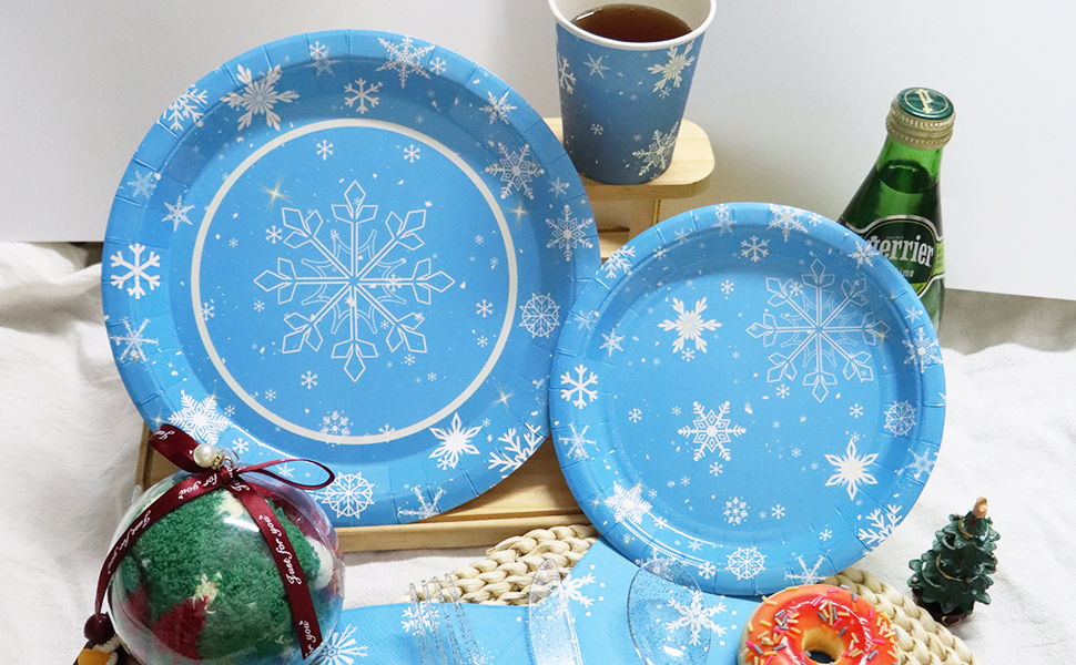 Decodinli Christmas Snowflake Party Supplies Serves 25