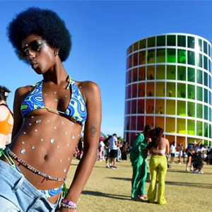 afro wig on music festival