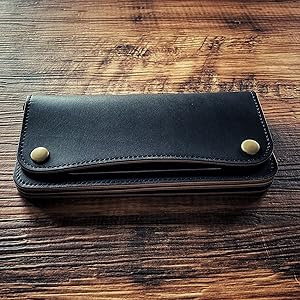 タツタツ　ロングトラッカーウォレット　丘染め茶芯ブラック　シルバー 昭南本ヌメ革 ロングトラッカーウォレット 丘染めブラック茶芯