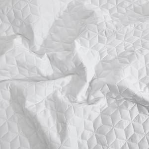 Oversized King Bedspread for Extra Wide Beds, Modern Look, Lightweight & Reversible Microfiber Cover, 100% Pure White 45bf6b97 6dae 41c4 97e9 Ba1fe2d4fff4. CR0,0,1000,1000 PT0 SX300 V1