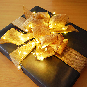 string lights indoor