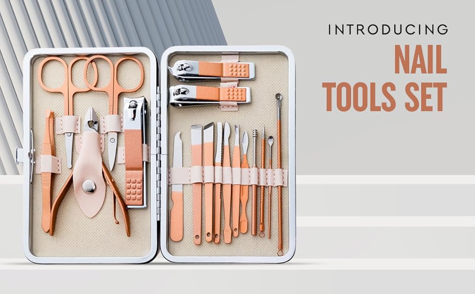 Nail tools set