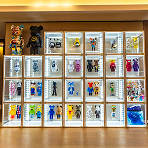 Small manufacture image 3