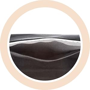 Photographie en gros plan en noir et blanc de lignes courbes ou de vagues dans un cadre circulaire de couleur pêche