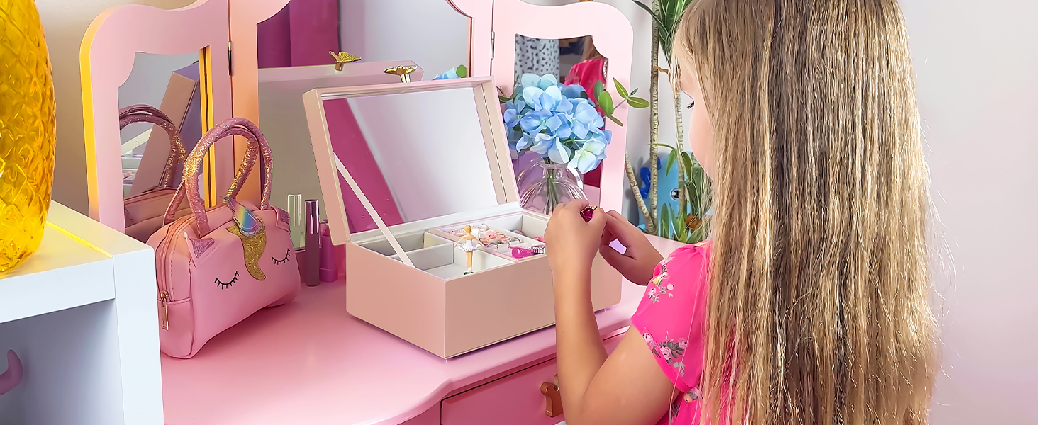 JEWELRY BOX