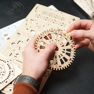 Small manufacture image 3