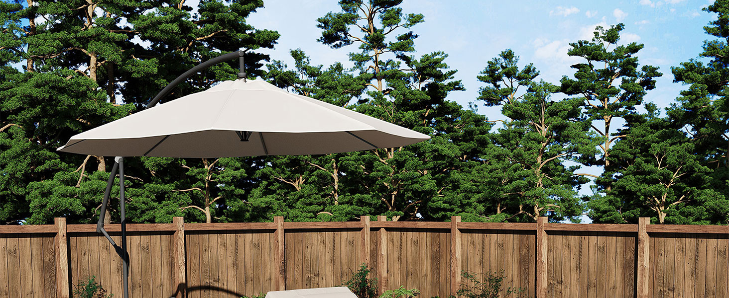 pool lounge chairs