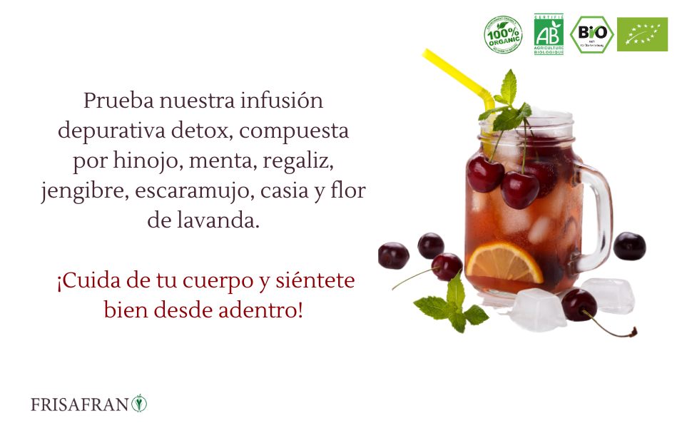 Taza de vidrio rellena de té helado, adornada con hojas de menta, cerezas y una rodaja de limón. Logotipos de certificación orgánica visibles. Producto anunciado como infusión desintoxicante de la marca Frisafran