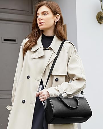 purses and handbags