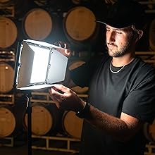Luz de estudio con puertas de granero