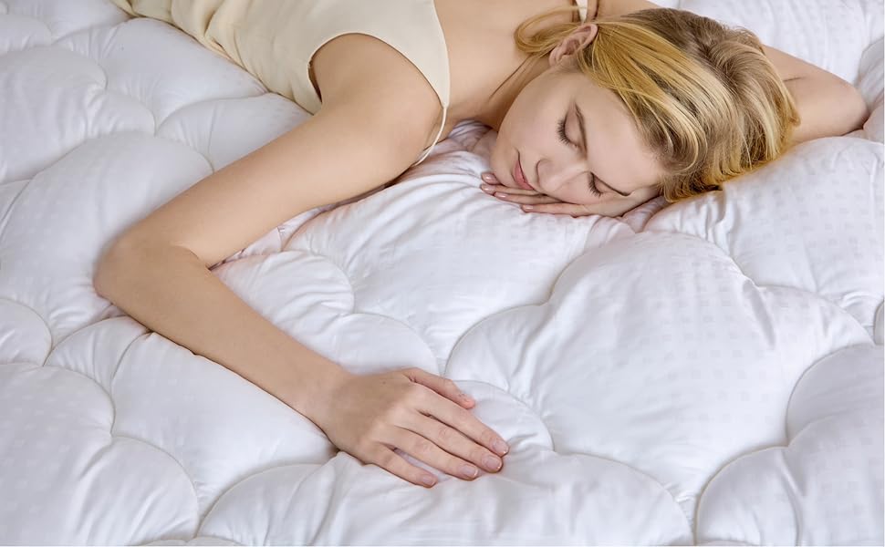 Bedsure Pillow Top Mattress Topper Queen Size Cooling