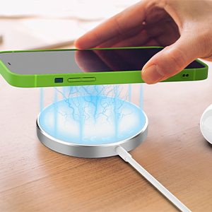 ワイヤレス充電器 magsafe充電器 15W Qi充電器 マグセーフ充電器 マグネット充電器 純正 for iPhone充電 for iphone充電器 ワイヤレス充電