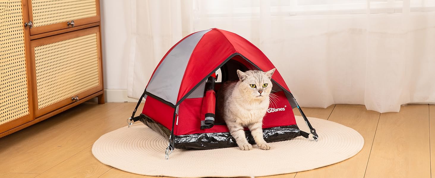 red cat tent