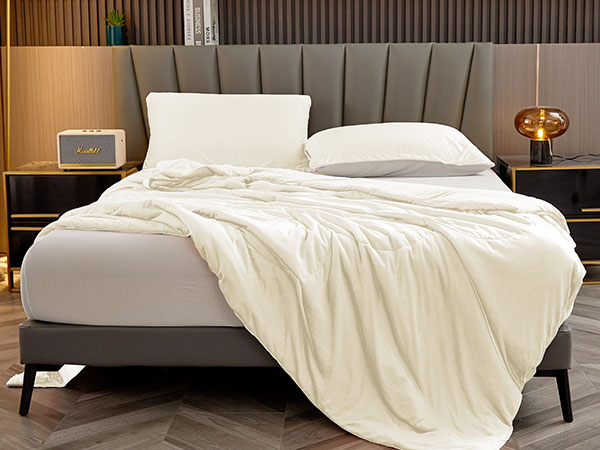 Amazon.com: HOMFINE Cooling Comforter Japanese Double-Sided