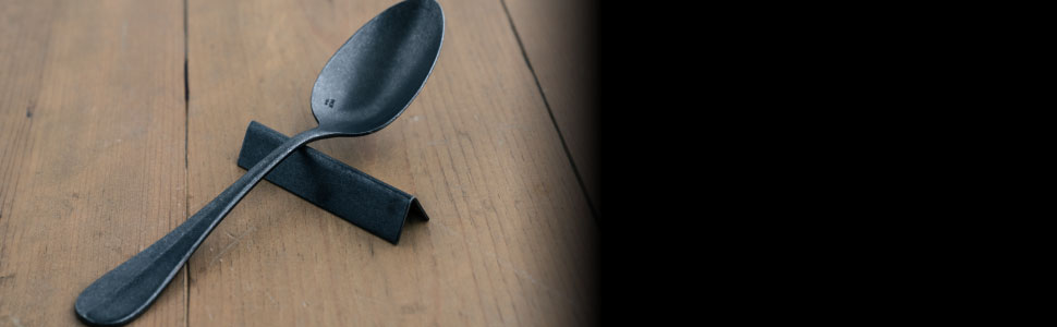 〈新品未使用〉BUSH アーミー デザートスプーン&フォーク ブラック 新品未使用〉BUSH アーミー デザートスプーン&フォーク ブラック