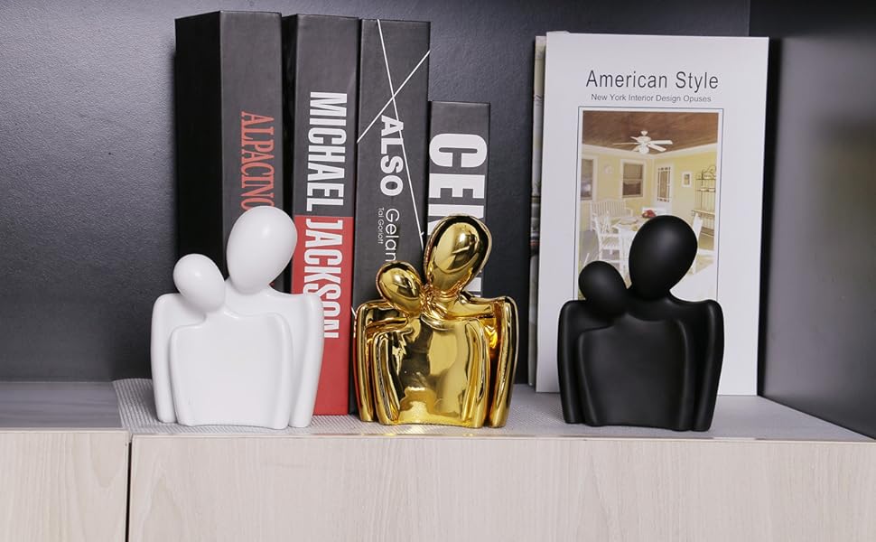 Romantic Couple Statues