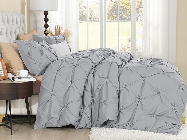 Amazon.com: Litanika White King Pinch Pleat Duvet Cover, 3