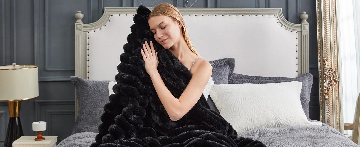 Black Faux Fur Throw Blanket