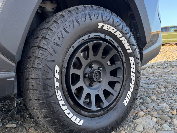 新品★MONSTA TERRAIN GRIPPER 285/55R20 Amazon | 4本セット MONSTA TERRAIN GRIPPER 285/55R20 122/119Q