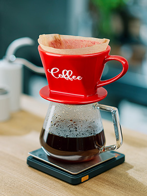 pour over coffee dripper