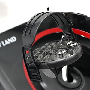 pedal with adsjutable strap