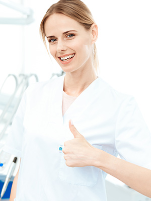 Broken Tooth Replacements