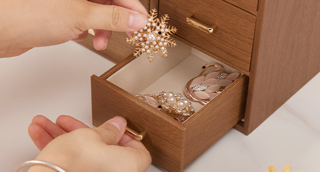 jewelry box