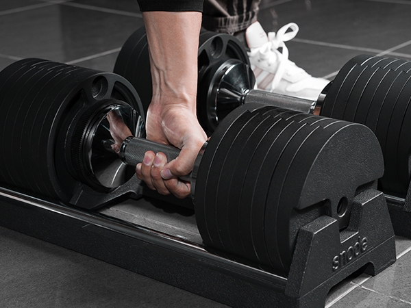 Komendaturada mulatta fohishalar Rus etuk qoshni porno