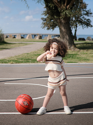 mushie silicone puree pouch baby bottle teething feeding soft food toddler