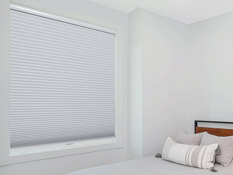accordion blinds