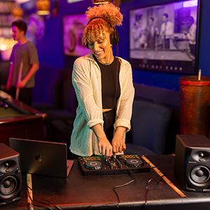 Small manufacture image 9