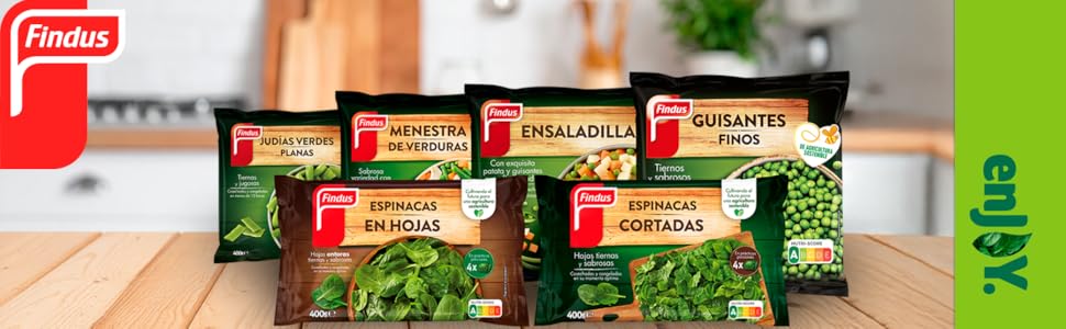 Varias cajas de productos de pasta de estilo europeo dispuestas en filas en una estantería de una tienda.