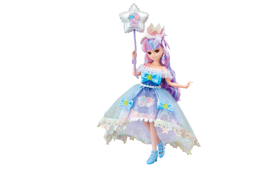 50周年記念　限定リカちゃん Amazon.co.jp: Licca 誕生50周年記念 リカちゃん展 限定リカ