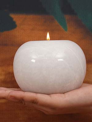 tealight candle