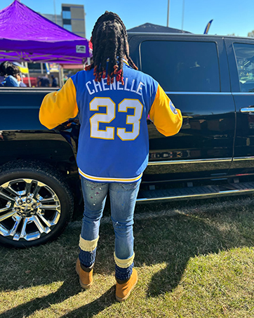 baseball jacket show-1