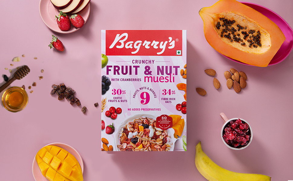 fruit and nut muesli, muesli, oats, corn flakes