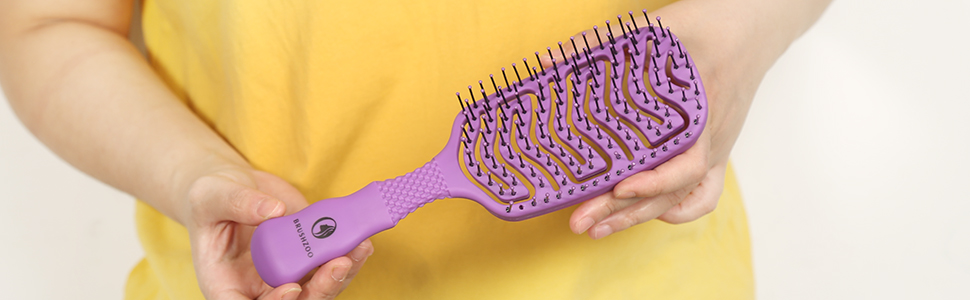 HAIR BRUSH