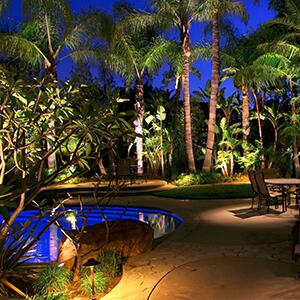 Landscape walkway lighting