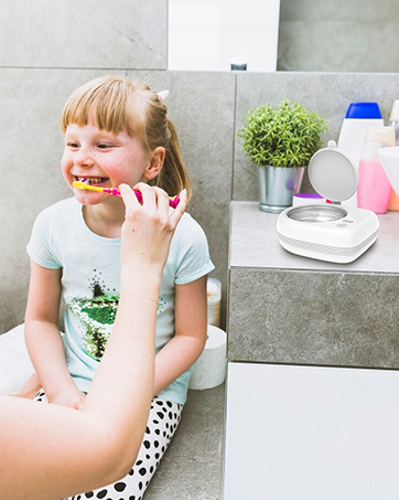 retainer cleaner machine