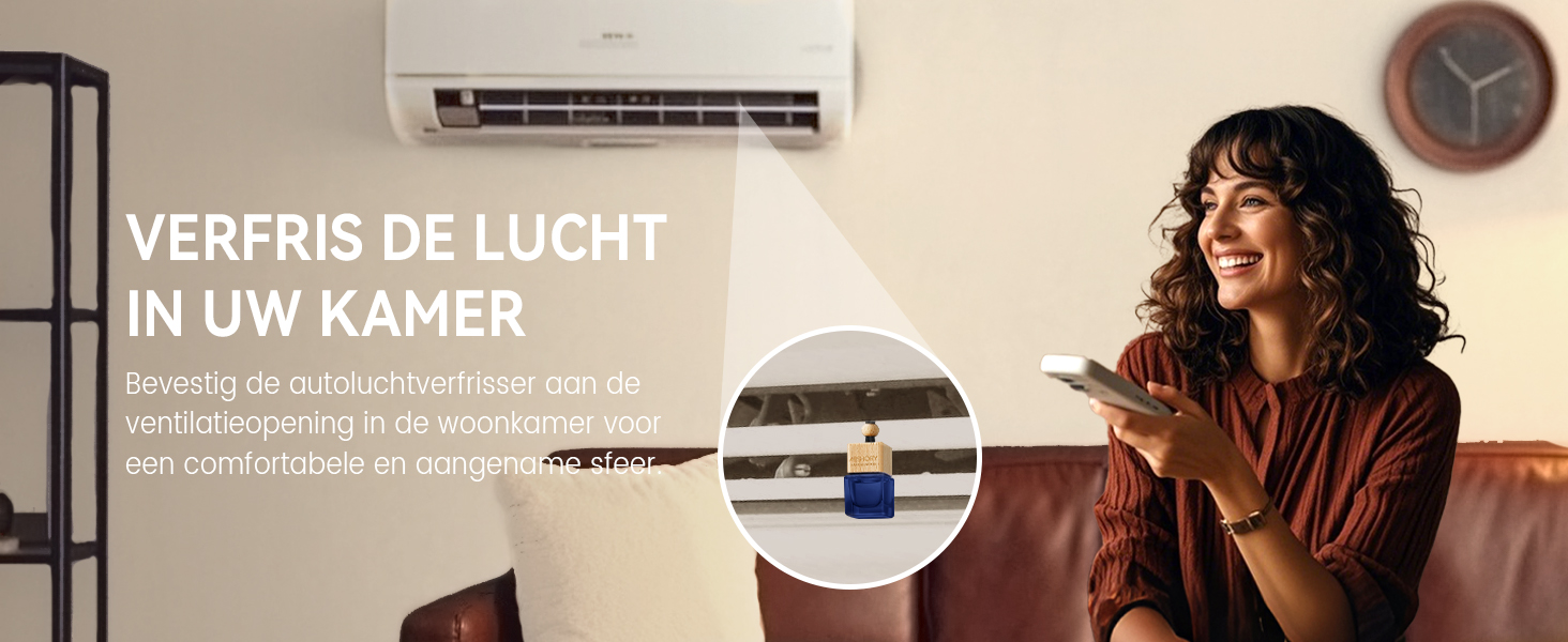 Aan de muur gemonteerde airconditioning boven een bank met een vrouw erop. De bijgevoegde afbeelding toont een klein blauw apparaat, waarschijnlijk een luchtreiniger of luchtverfrisser