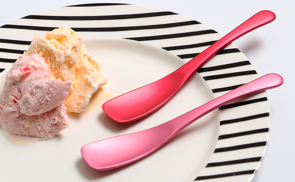 ハーゲンダッツ　スプーン 佐藤健　アイススプーン ハーゲンダッツ40周年！ 佐藤健さんのサイン入りオリジナル熱