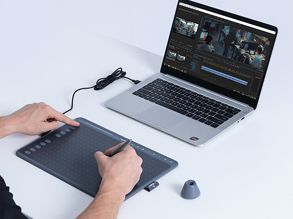 新品未使用 HUION HS611 デジタルドローイングタブレット スカーレット Huion HS611 Graphic Drawing Tablet for Artists. | Huion