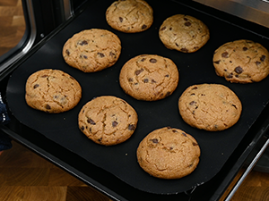 ninja combi 14 in 1 baking cookies dessert using reusable liner accessories