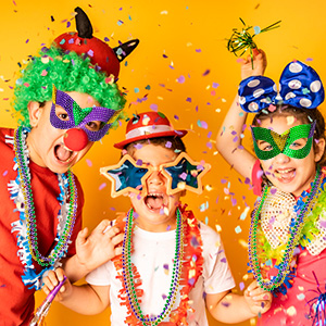 Mardi Gras Party Favors Set