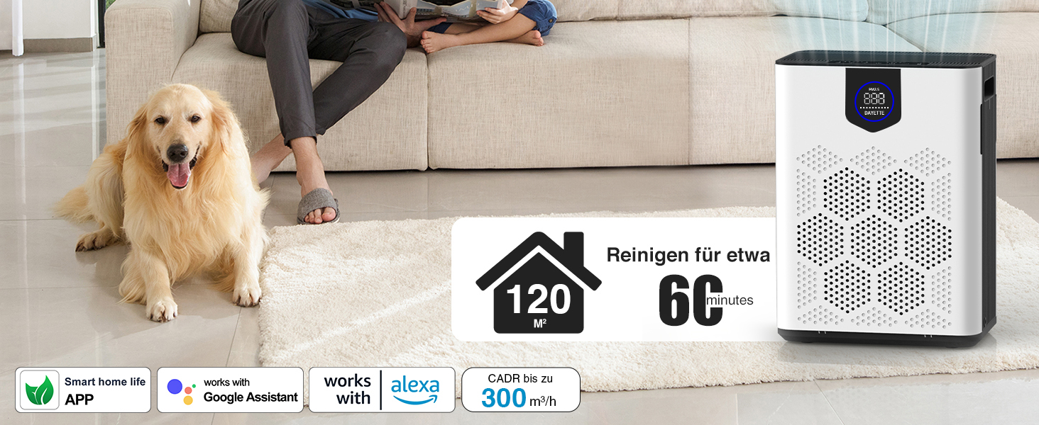 en mand og kvinde, der sidder på en sofa med en fjernbetjening.
