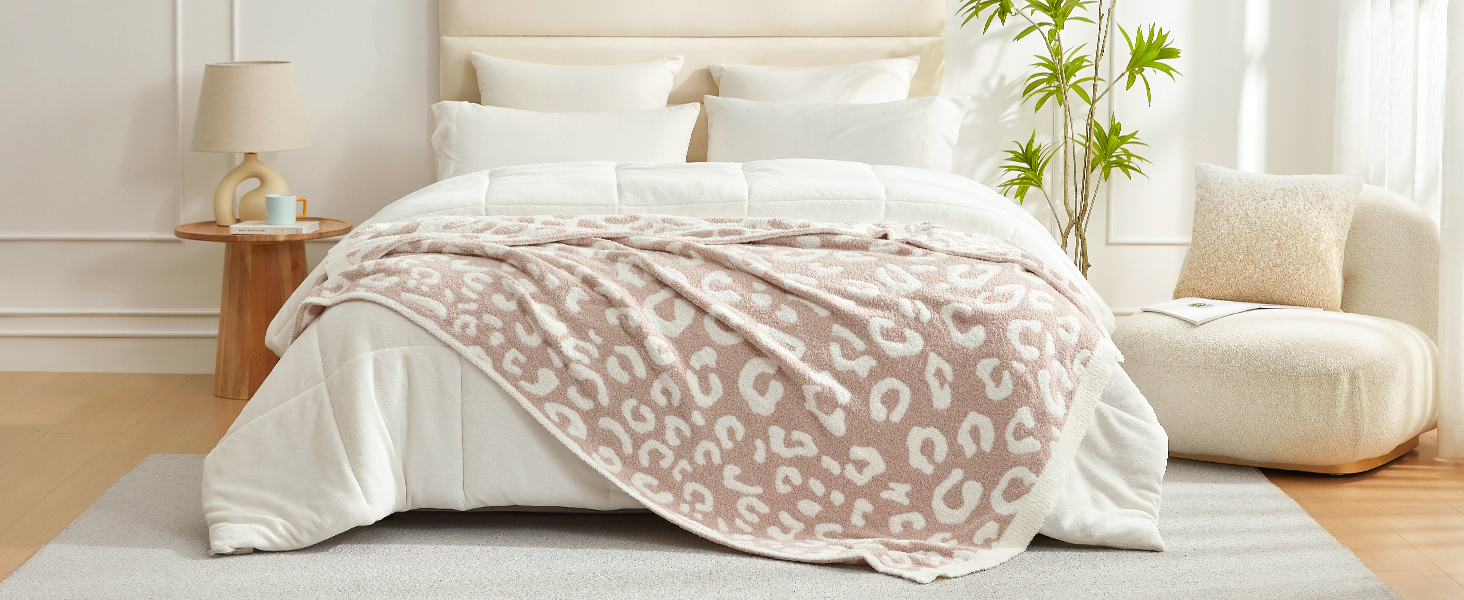 Beige Leopard throw blanket