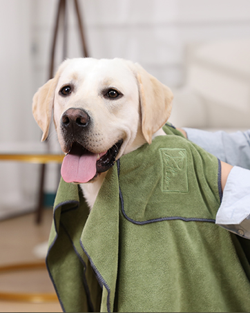 PETTOM 2 Pcs Dog Towel Quick Drying Absorbent Microfiber Dog Towel Artero, Bath Towels with Pockets for Small, Medium and Large Dogs, 90 x 50 cm 19 de estilo militar de color verde oliva con bolsillos utilitarios y confección de tela duradera.