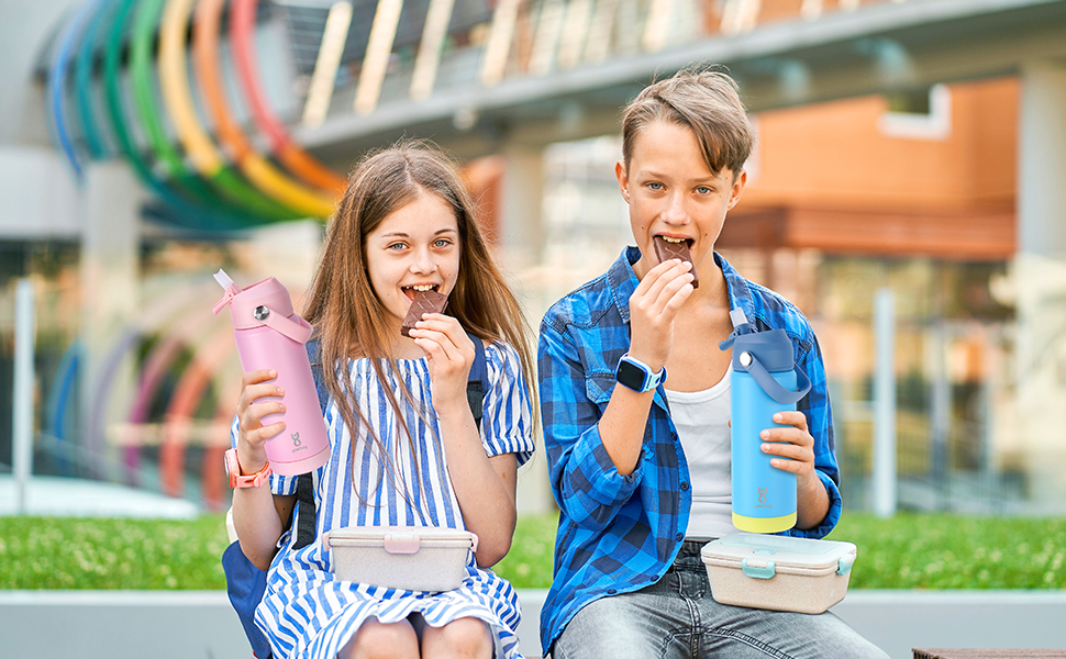 18oz Kids Insulated Water Bottle with Straw Lid & Silicone