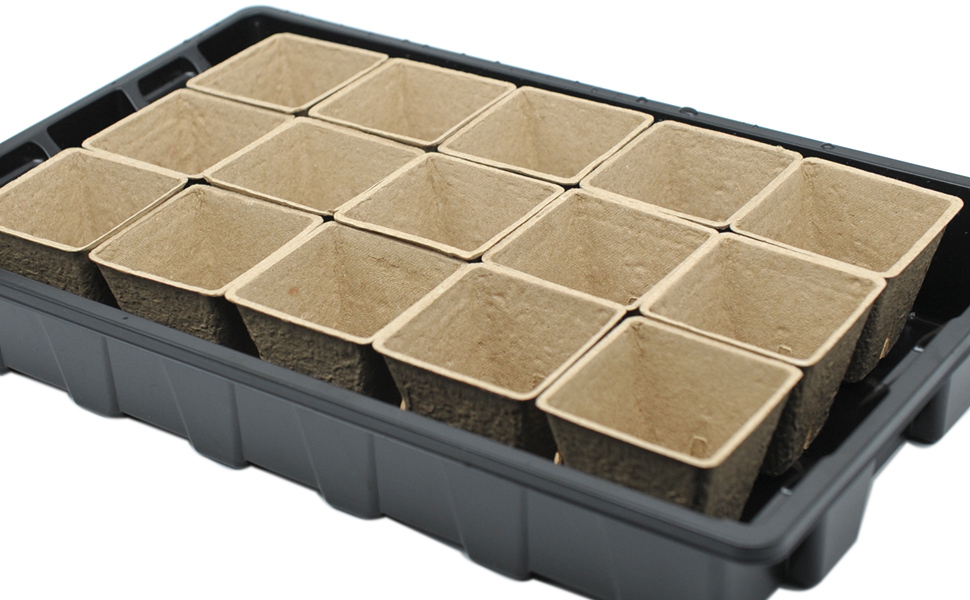 Each plastic tray accommodate 3x5 pots