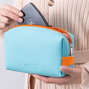  shaving pouch, travel toiletry pouch, fatmug toiletry bag, dopp kit, medicine kit for travelling